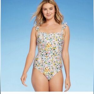 Kona Sol Floral Ruffled and Adjustable Sleeve One Piece M